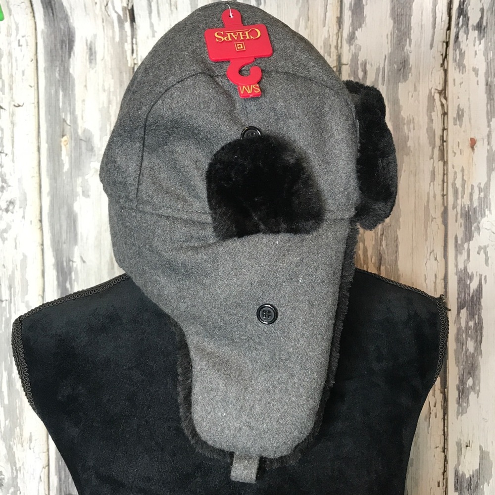 Chaps winter hat - Picture 3 of 4